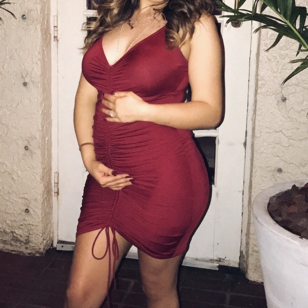 Tight mini red dress !